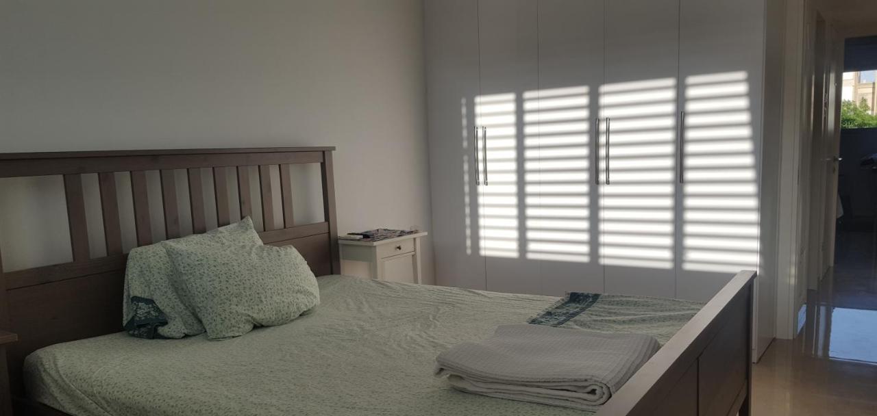 Room Near Sheba Medical Center, And Bar Ilan, And Tlv Airport Qiryat Ono Exterior photo